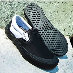 NEW Black and White Vans Pro Bmx Slip ons W11/M9.5